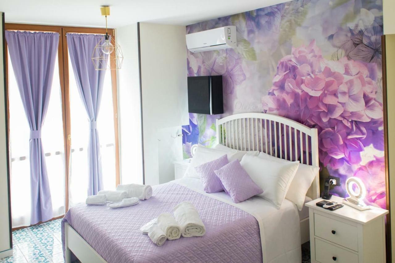 Bed Boutique Napoli Colors Hotel Eksteriør billede