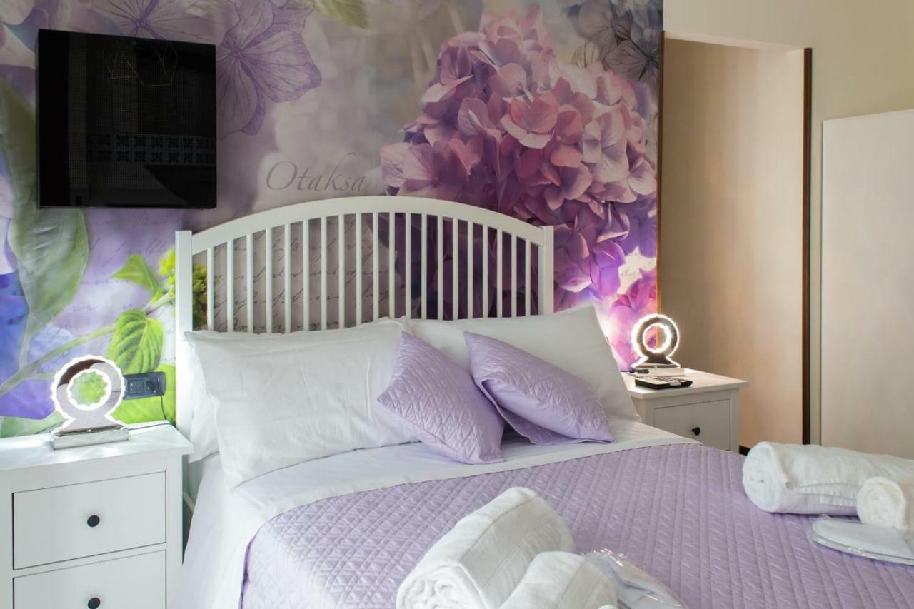 Bed Boutique Napoli Colors Hotel Værelse billede